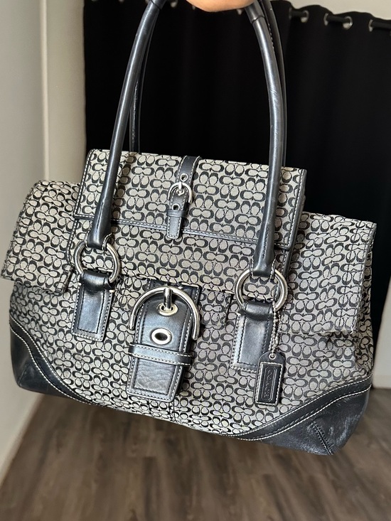 Coach Handbags - Black Coach Soho Mini C 2007 Satchel with Matching Soho Wallet - Vintage